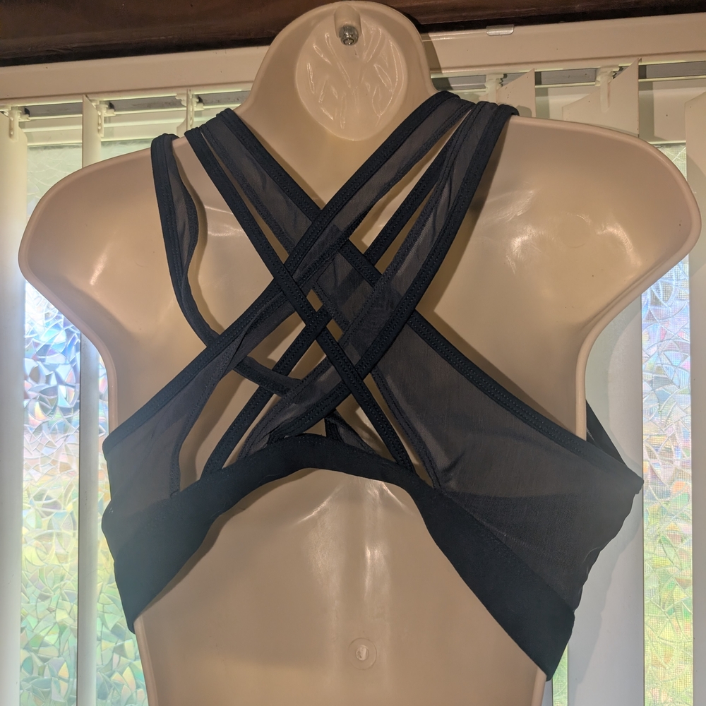 Fabletics Yoga/Exercise Set - Picture 4 of 5